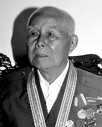 李文祥 男，87岁 濮阳市范县白衣阁乡北街村农民