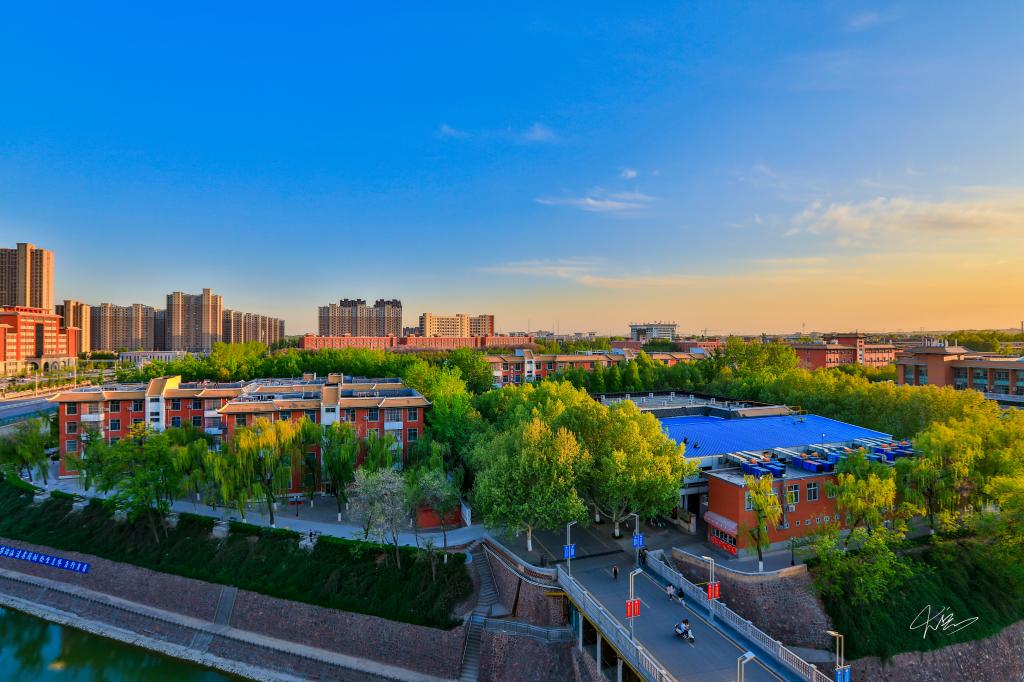 Zili Bridge&Peninsula Park